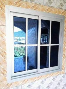 fenêtre sur mesure à Saint-Bris-des-Bois